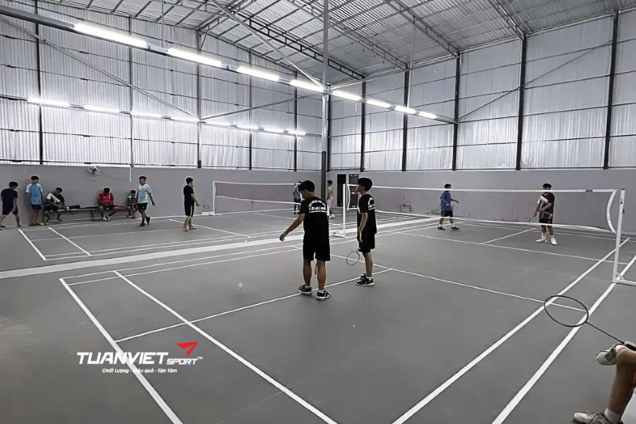 Sân Cầu Lông Hoài Phong - Sân cầu lông tỉnh An Giang