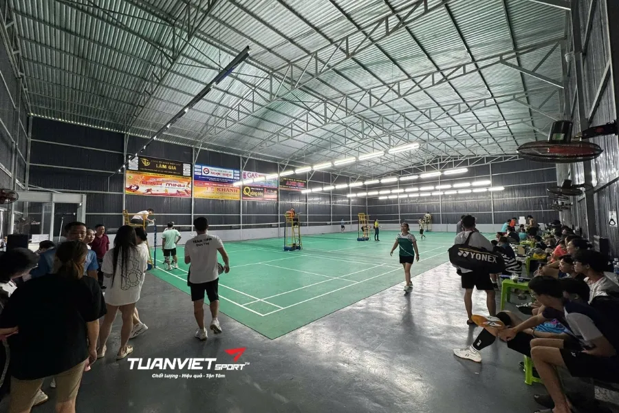 S&acirc;n cầu l&ocirc;ng Nakama - S&acirc;n cầu l&ocirc;ng tỉnh B&agrave; Rịa - Vũng T&agrave;u