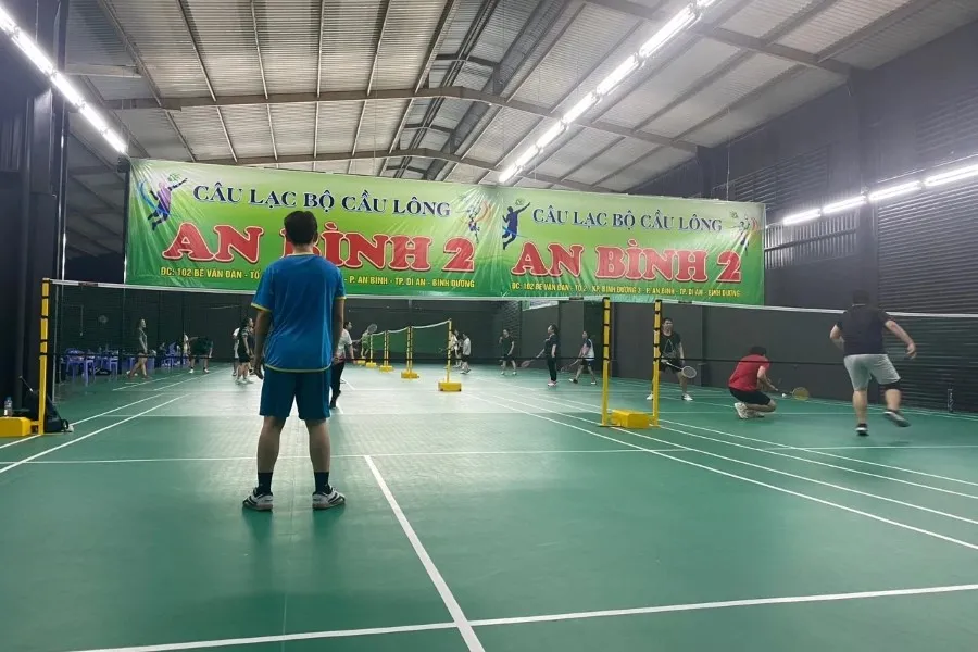 sân cầu lông Thành phố Dĩ An