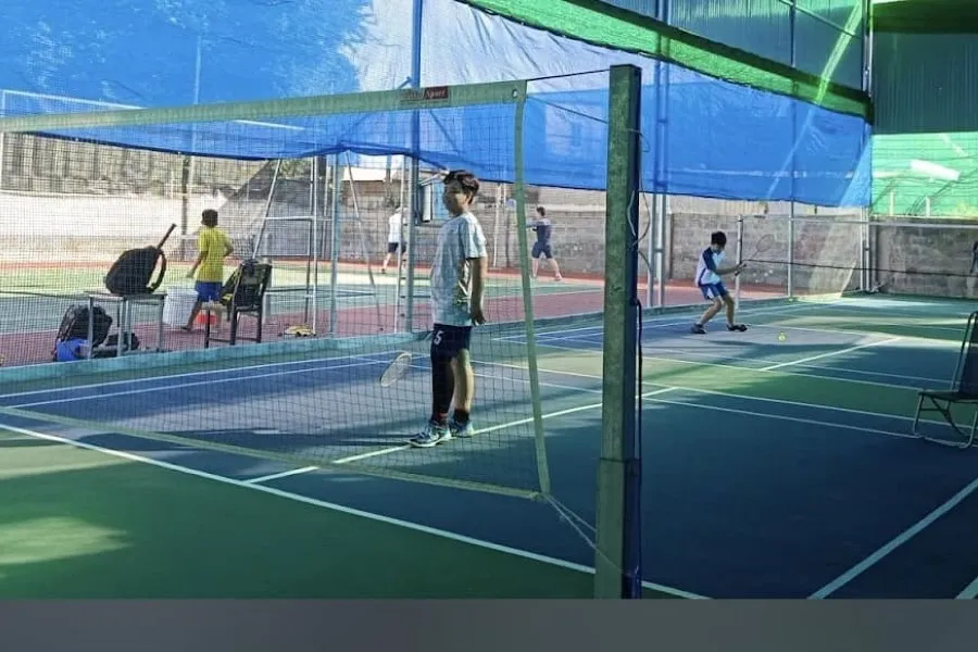 sân cầu lông Thành phố Dĩ An