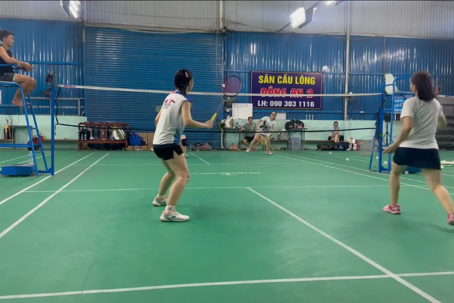 sân cầu lông Thành phố Dĩ An