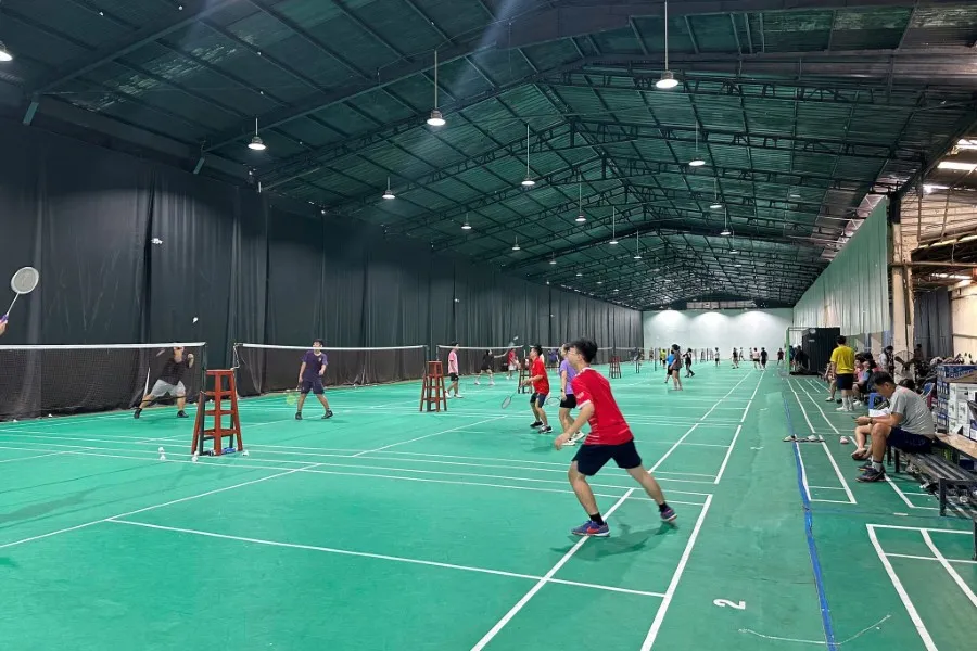 sân cầu lông Thành phố Dĩ An