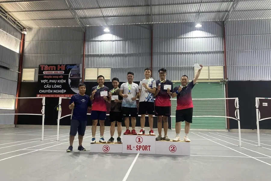 sân cầu lông Thành phố Dĩ An