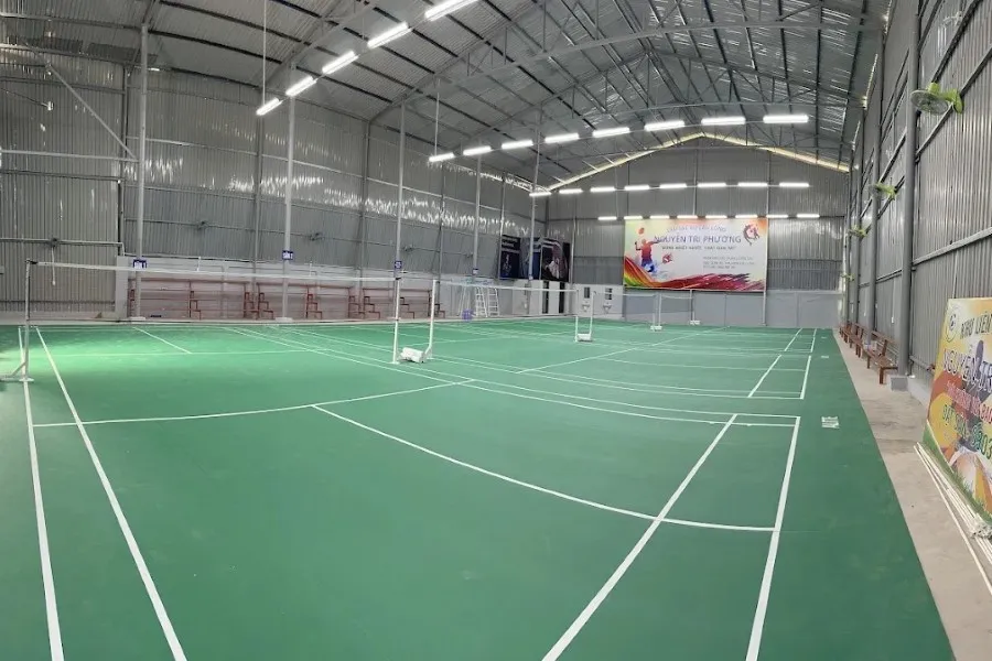 sân cầu lông Thành phố Dĩ An