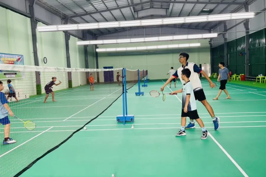 sân cầu lông Thành phố Dĩ An