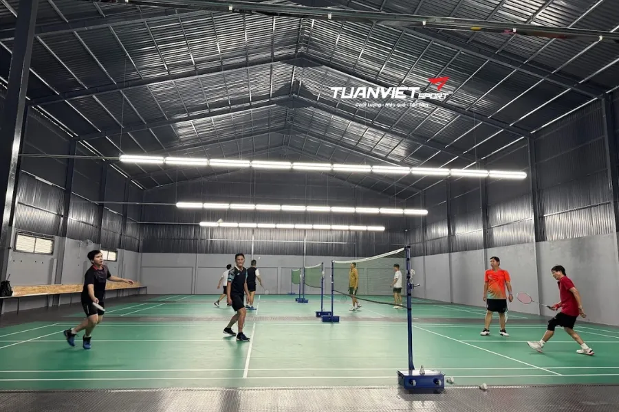 S&acirc;n Cầu L&ocirc;ng Quang Anh - S&acirc;n cầu l&ocirc;ng tỉnh C&agrave; Mau