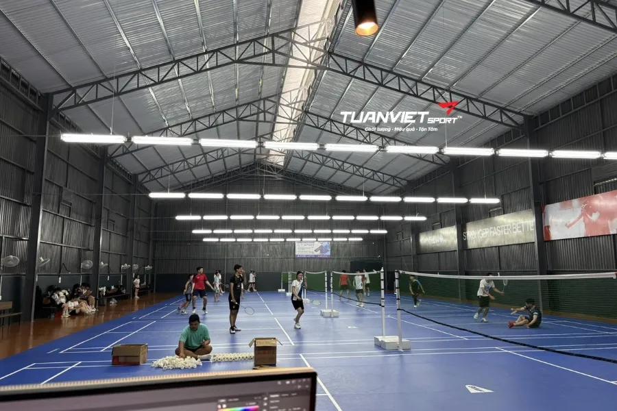S&acirc;n cầu l&ocirc;ng 7badminton - S&acirc;n cầu l&ocirc;ng th&agrave;nh phố Cần Thơ