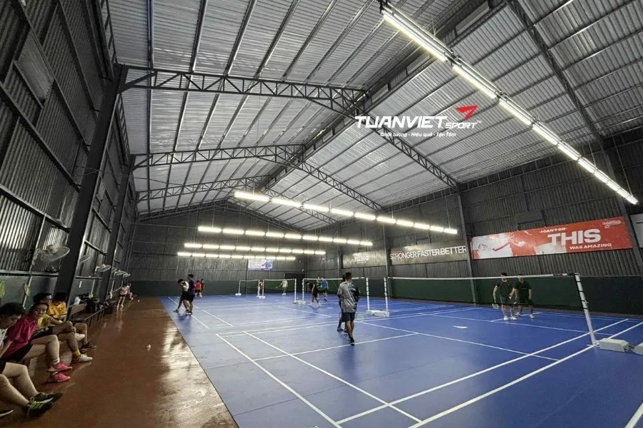 S&acirc;n cầu l&ocirc;ng 7badminton - S&acirc;n cầu l&ocirc;ng th&agrave;nh phố Cần Thơ