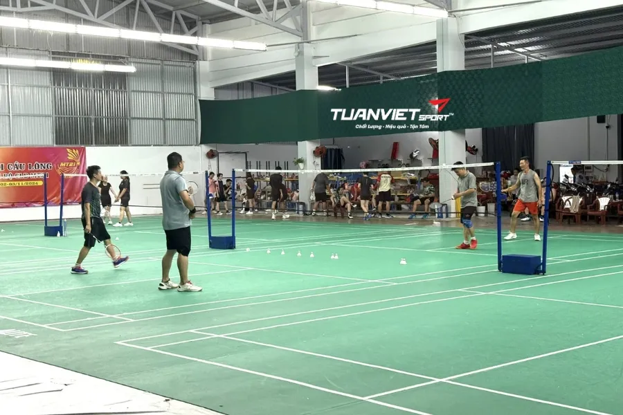 Sân cầu lông MT21 - Sân cầu lông thành phố Cần Thơ