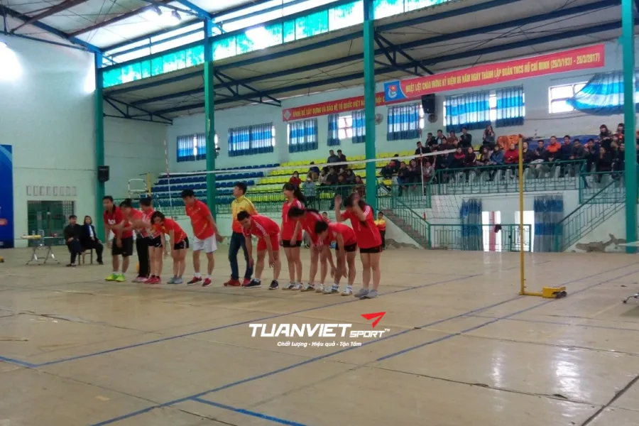 Sân cầu lông Nhà thi đấu thể dục thể thao tỉnh Cao Bằng - Sân cầu lông tại Cao Bằng