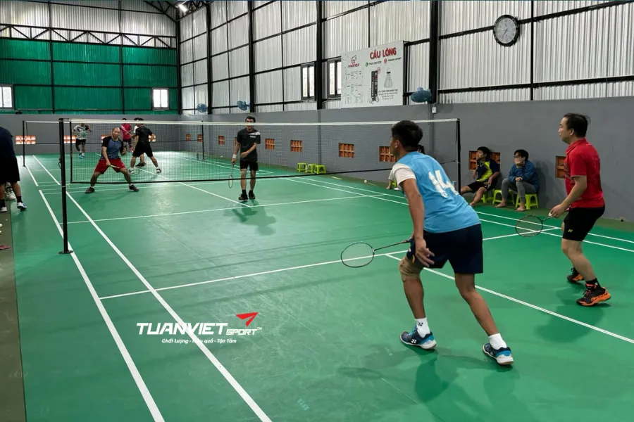 CLB cầu lông Đông Hòa - Sân cầu lông tỉnh Đắk Lắk