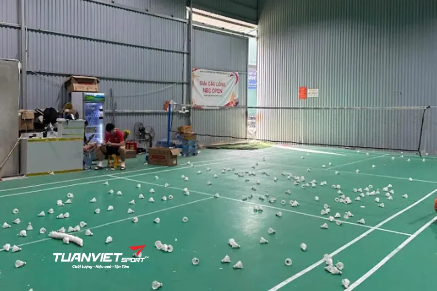 S&acirc;n Cầu L&ocirc;ng Y&ecirc;n Bệ - AE Badminton - S&acirc;n cầu l&ocirc;ng Huyện Ho&agrave;i Đức