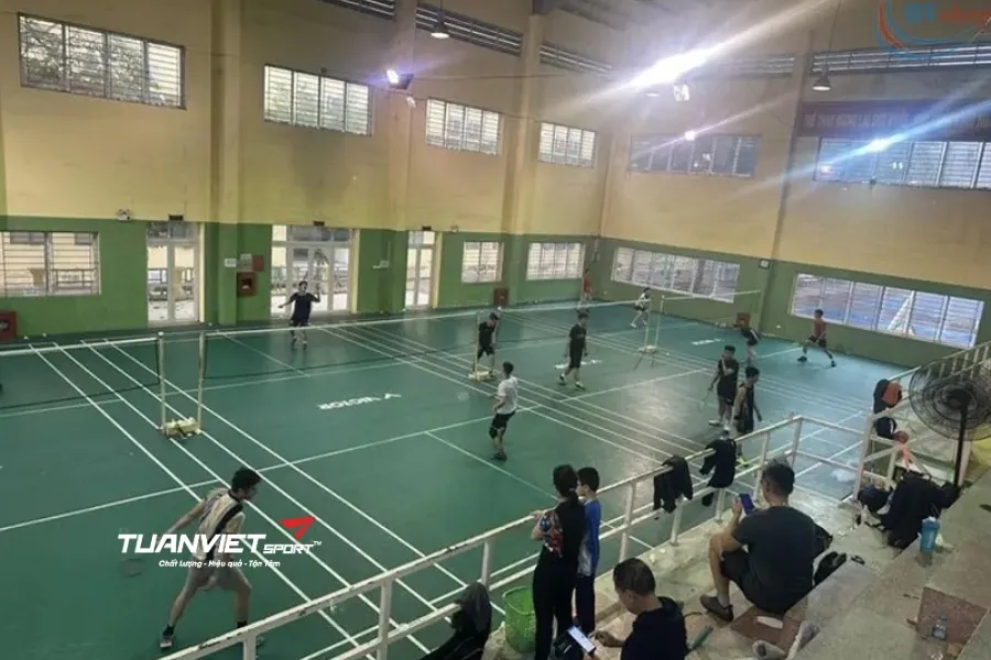 Sân cầu lông THPT Yên Hòa - Sân cầu lông Quận Cầu Giấy