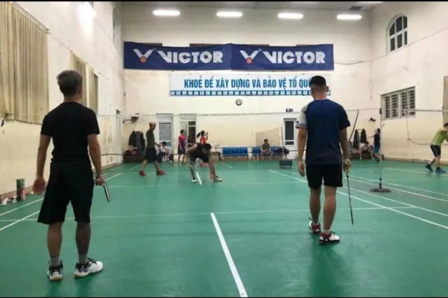 sân cầu lông quận Cầu Giấy