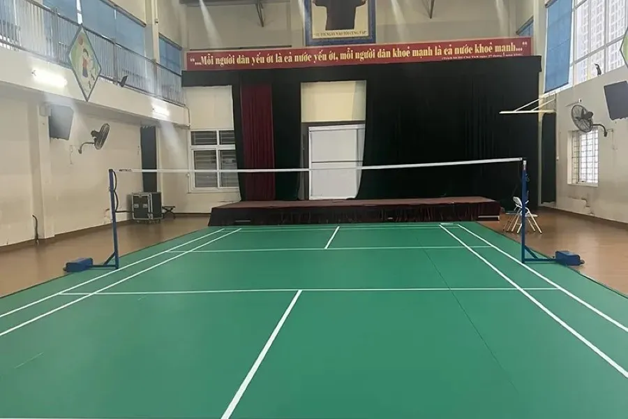 sân cầu lông quận Cầu Giấy