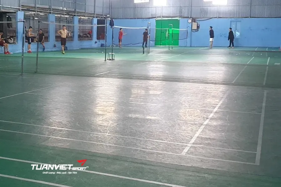 S&acirc;n cầu l&ocirc;ng 521 Minh Khai - S&acirc;n cầu l&ocirc;ng Quận Hai B&agrave; Trưng