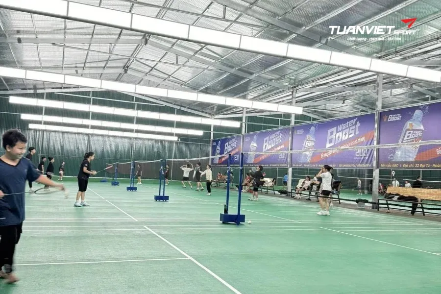S&acirc;n cầu l&ocirc;ng A&C 32 Đại Từ - s&acirc;n cầu l&ocirc;ng Quận Ho&agrave;ng Mai