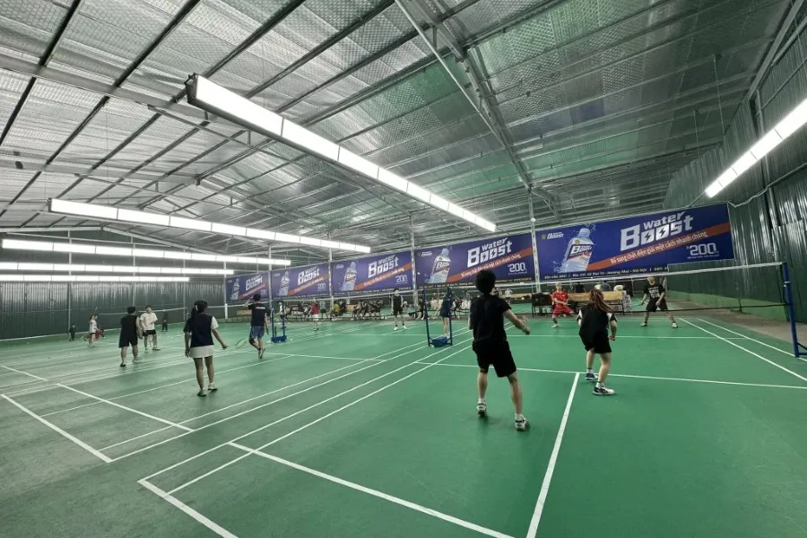 Sân cầu lông A&C 32 Đại Từ - sân cầu lông Quận Hoàng Mai