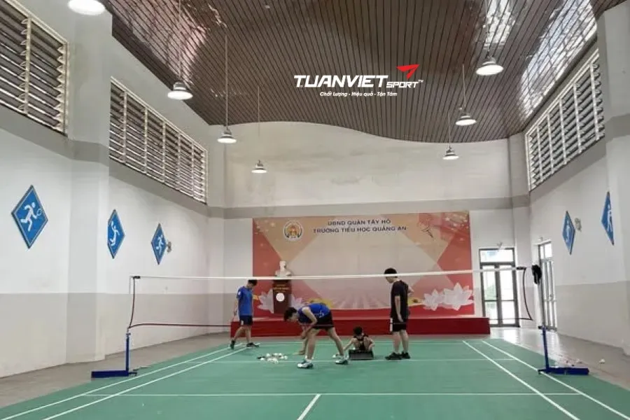 Sân cầu lông số 6 Đặng Thai Mai - Sân cầu lông Quận Tây Hồ