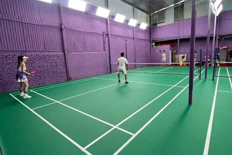 sân cầu lông Quận Tây Hồ