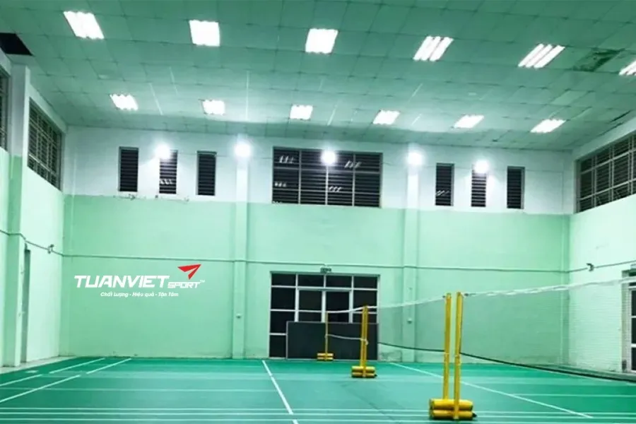 Sân cầu lông Nhà thể chất trung tâm GDNN-GDTX Thanh Xuân - Sân cầu lông Quận Thanh Xuân
