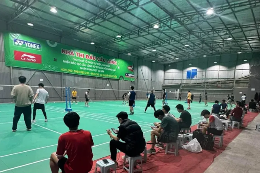 Sân cầu lông 12 Khuất Duy Tiến - sân cầu lông quận Thanh Xuân