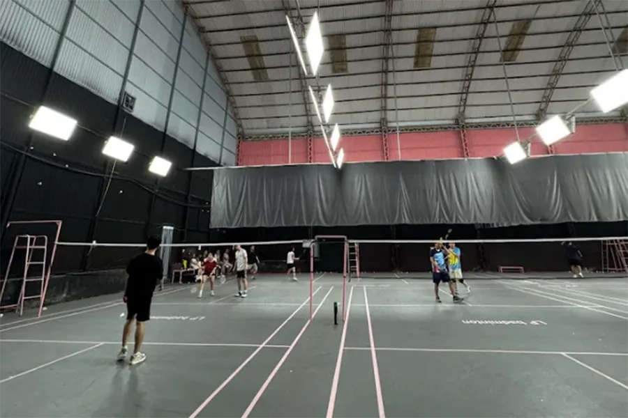 Sân cầu lông Cảnh Hồ - sân cầu lông quận Thanh Xuân