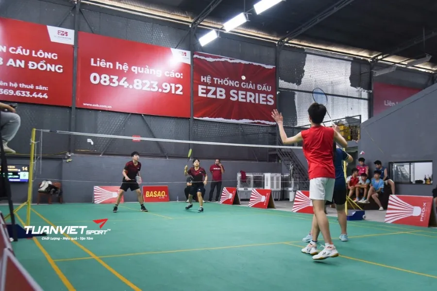 S&acirc;n cầu l&ocirc;ng EZB Văn Cao - S&acirc;n cầu l&ocirc;ng tỉnh Hải Ph&ograve;ng