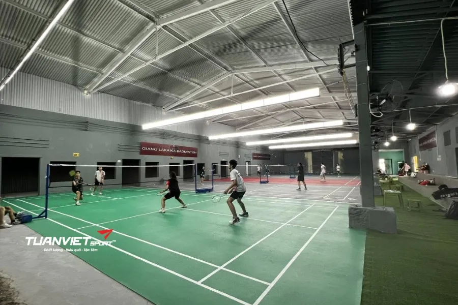 S&acirc;n cầu l&ocirc;ng Giang Lakaika - S&acirc;n cầu l&ocirc;ng tỉnh Hải Ph&ograve;ng