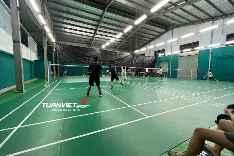 S&acirc;n cầu l&ocirc;ng Anh Thư Badminton - S&acirc;n cầu l&ocirc;ng Th&agrave;nh phố Dĩ An