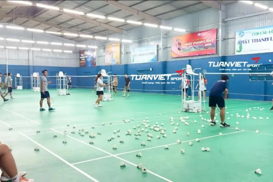 S&acirc;n cầu l&ocirc;ng Nhật Thanh - S&acirc;n cầu l&ocirc;ng Th&agrave;nh phố Thuận An