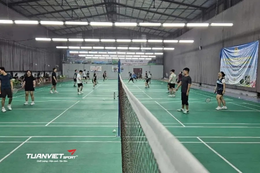 S&acirc;n cầu l&ocirc;ng Kỳ Phong - S&acirc;n cầu l&ocirc;ng Th&agrave;nh phố Thuận An