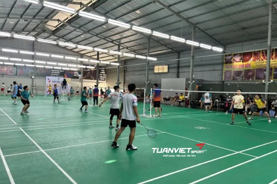 S&acirc;n cầu l&ocirc;ng Yo TSB - S&acirc;n cầu l&ocirc;ng Th&agrave;nh phố Thuận An