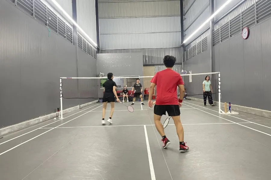 sân cầu lông Quận Bình Thạnh - Nguyễn Xí