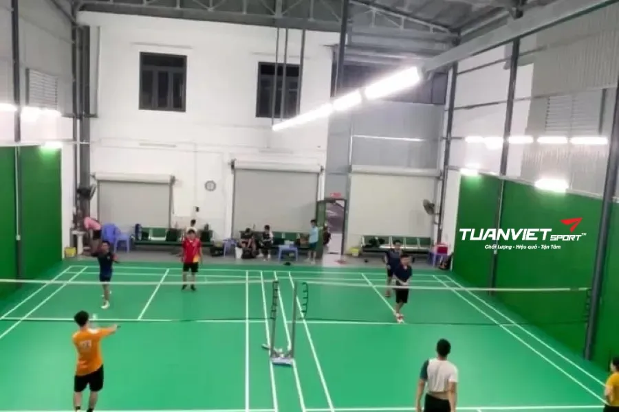 S&acirc;n cầu l&ocirc;ng Phước Thuận - S&acirc;n cầu l&ocirc;ng Huyện H&oacute;c M&ocirc;n