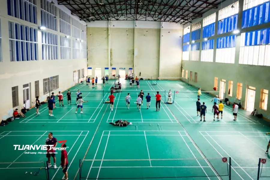 Sân cầu lông Học Viện TT Badminton - Sân cầu lông Quận 10