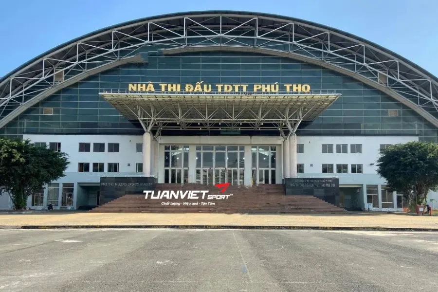 Sân cầu lông Nhà thi đấu Phú Thọ - Sân cầu lông Quận 11