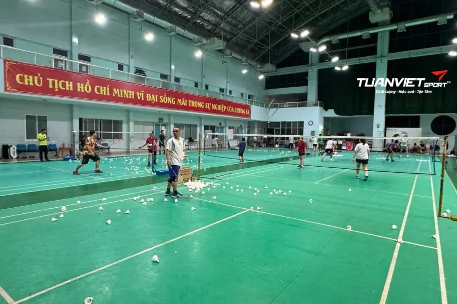 Sân cầu lông Phú Thọ - Sân cầu lông Quận 11