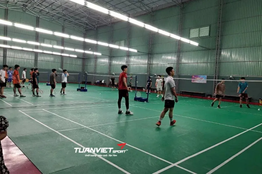 Sân cầu lông Hiệp Thành - Sân cầu lông Quận 12