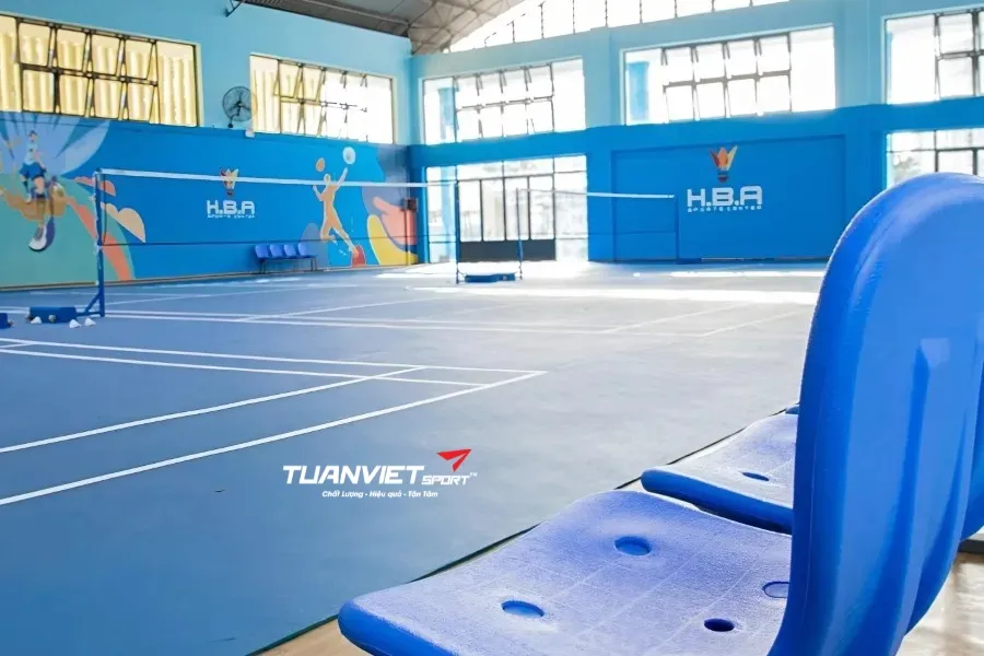 S&acirc;n cầu L&ocirc;ng Trường THPT Nguyễn Thị Minh Khai - S&acirc;n cầu l&ocirc;ng Quận 3