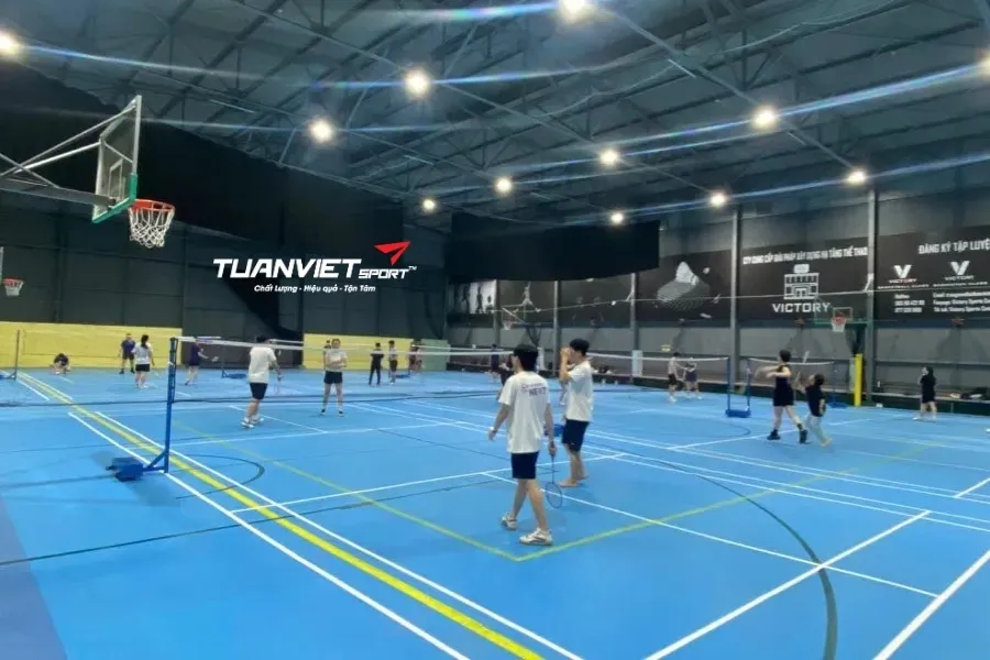 Sân Cầu Lông Trung Tâm Thể Thao Victory - Sân cầu lông Quận 7