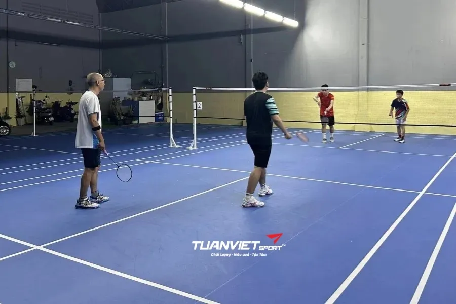 Sân cầu lông Quỳnh Anh - Sân cầu lông Quận 8