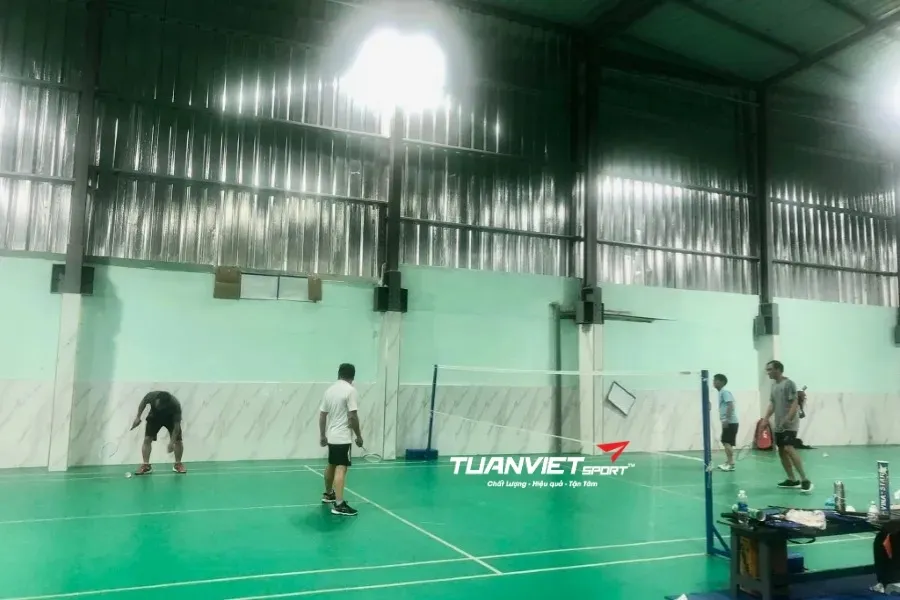 Sân cầu lông Khu Liên Hợp Thể Thao Vườn Nhà - Sân cầu lông Quận Bình Tân