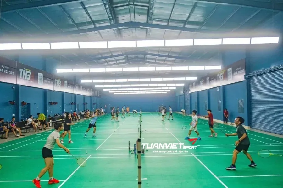 Sân cầu lông The B Hương Lộ 2 - Sân cầu lông Quận Bình Tân