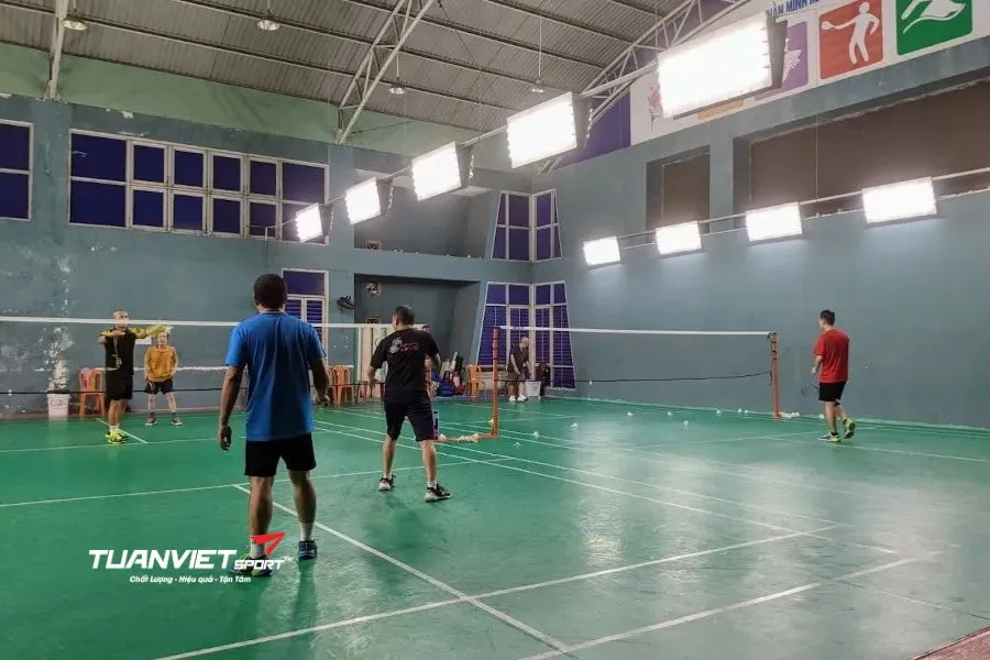 Sân Cầu Lông Chu Văn An - Sân cầu lông Quận Bình Thạnh