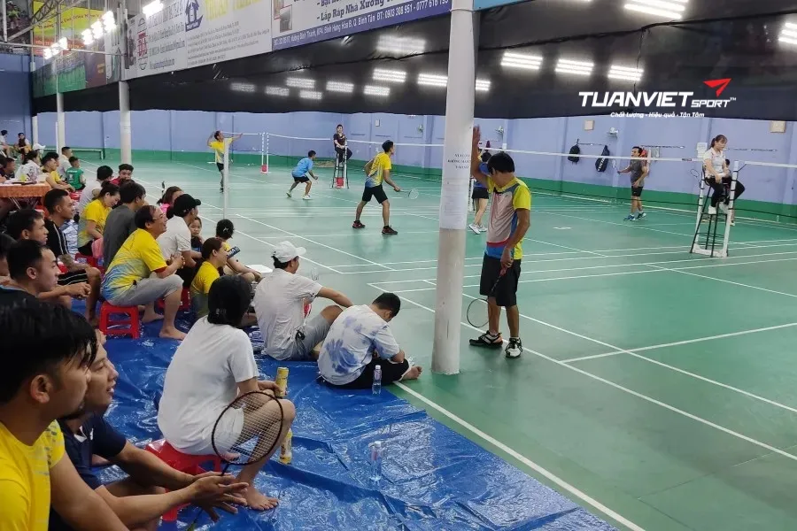 S&acirc;n Cầu L&ocirc;ng Vĩnh Lộc - S&acirc;n cầu l&ocirc;ng Huyện B&igrave;nh Ch&aacute;nh