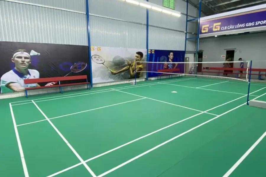 s&acirc;n Cầu l&ocirc;ng Huyện H&oacute;c M&ocirc;n