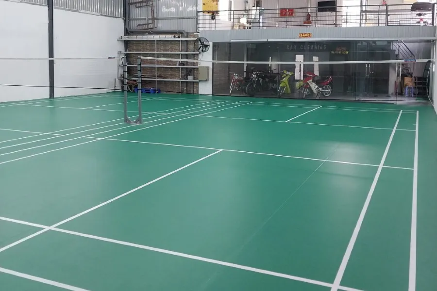 s&acirc;n Cầu l&ocirc;ng Huyện H&oacute;c M&ocirc;n