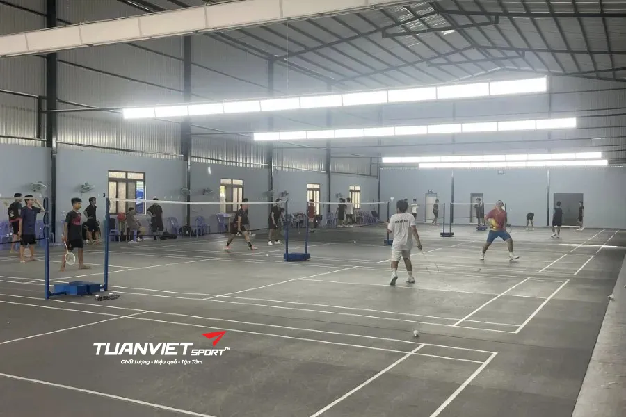 S&acirc;n Cầu L&ocirc;ng Cao V&acirc;n - S&acirc;n Cầu l&ocirc;ng tại Th&agrave;nh phố Bến C&aacute;t