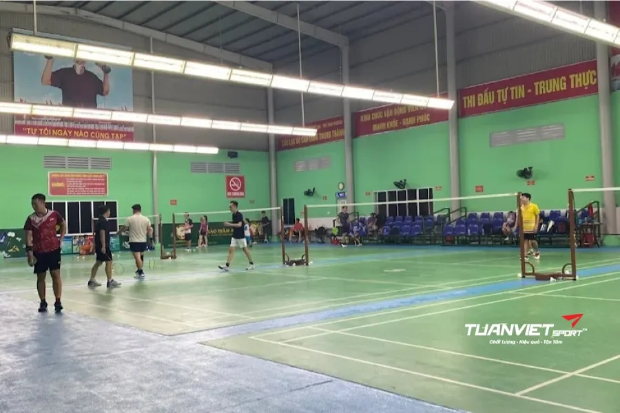 Sân Cầu Lông Trung Thành - Sân cầu lông Bà Rịa Vũng Tàu